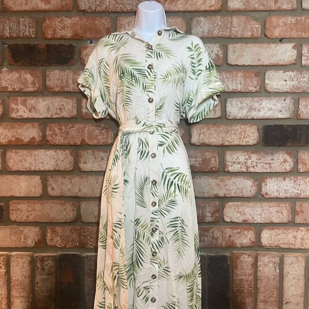 H&M Palm Leaf Button Front Dress NWOT Size 10 - Picture 1 of 9